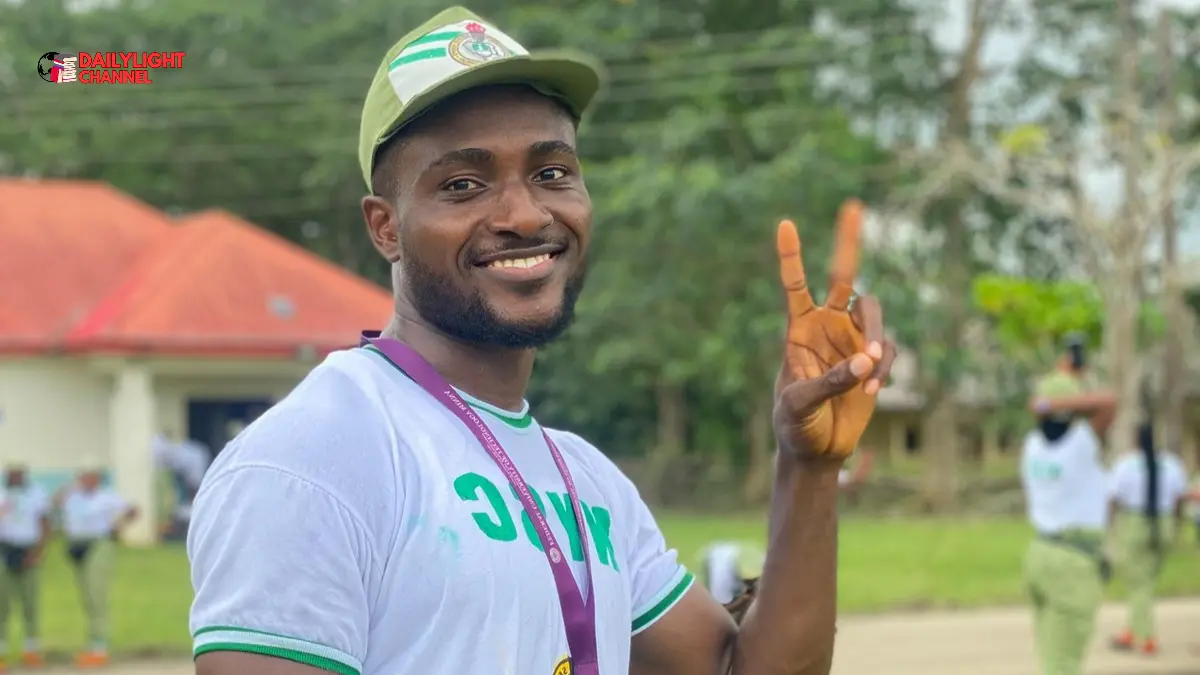 A new corp member with a smile face